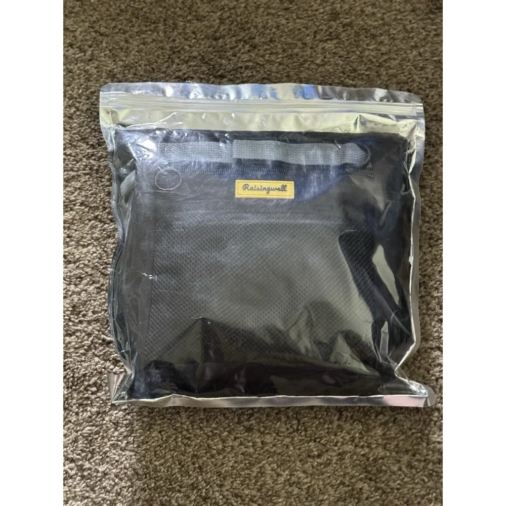 Raisingwell Dog Treat Pouch with Magnetic Closure